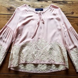 Blue Rain Women's Pink Boho Bell Sleeve Floral Embroidered Top Size Small
